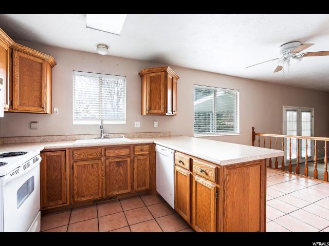 883 Dupler Rd, Sandy, UT 84094 — photo 8
