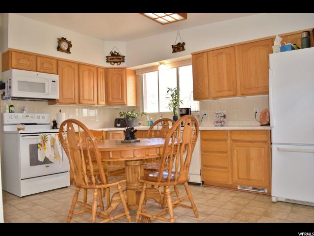 826 N 900 E, Price, UT 84501 — photo 5