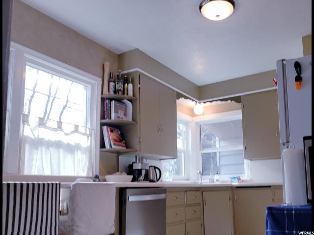2263 Tyler Ave, Ogden, UT 84401 — photo 5