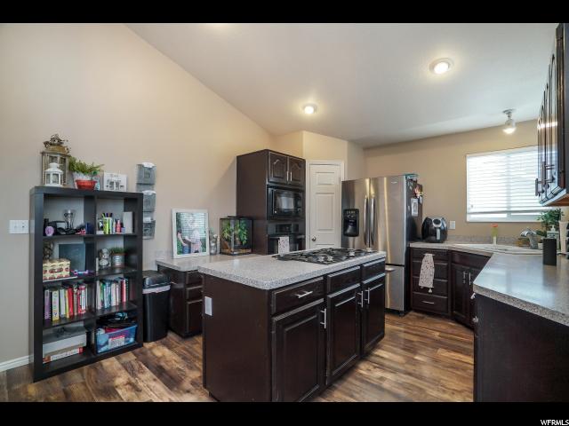 2207 N 1075 E, Layton, UT 84040 — photo 8