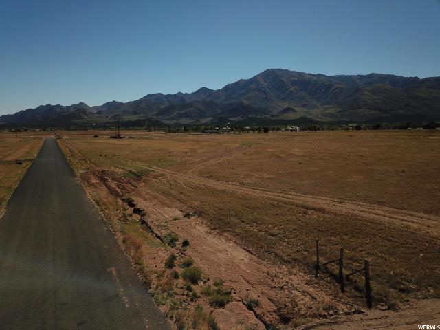 900 E Highway 144, New Harmony, UT 84757 — photo 11