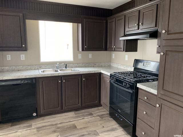 6 Lakeview Dr, Layton, UT 84041 — photo 6