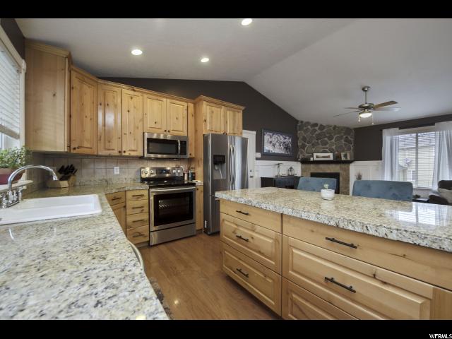 1035 E Smart Ln, Sandy, UT 84094 — photo 12