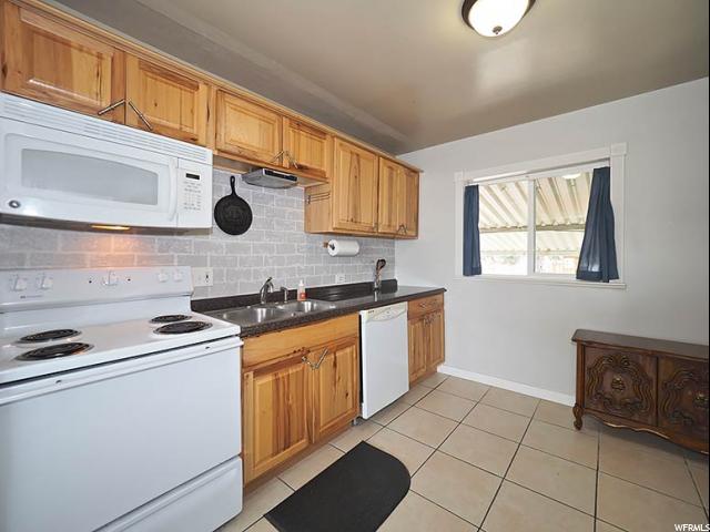 554 E Maple St S, Clearfield, UT 84015 — photo 9