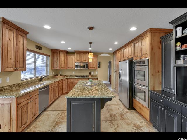 2276 E 350 N, Layton, UT 84040 — photo 11