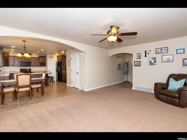 79 N 875 W, Clearfield, UT 84015 — photo 3