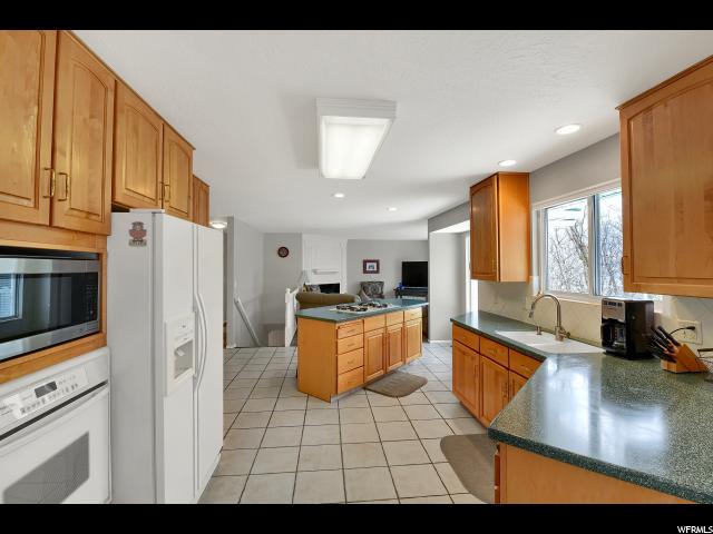 3698 N 2900 E, Layton, UT 84040 — photo 7