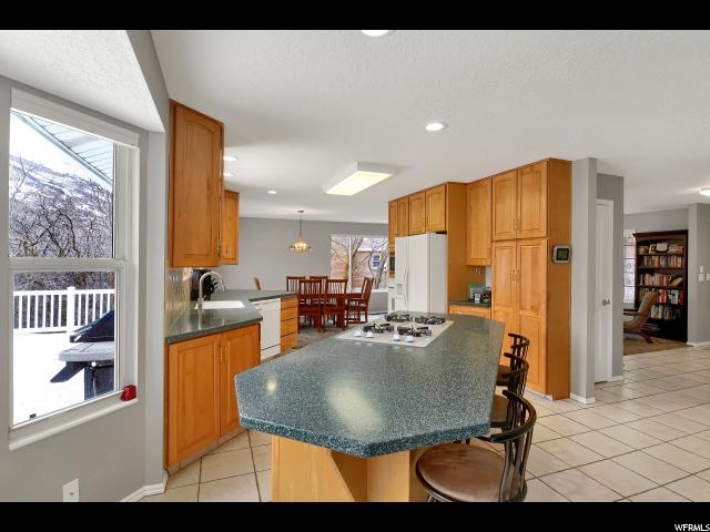 3698 N 2900 E, Layton, UT 84040 — photo 10