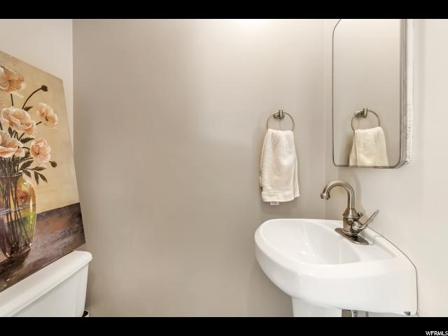 400 N 100 E, Kaysville, UT 84037 — photo 12