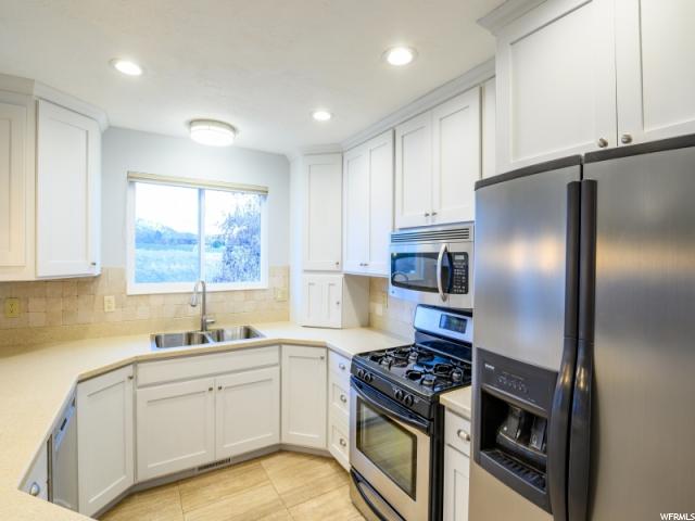 2578 N 2600 E, Layton, UT 84040 — photo 8