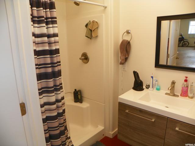 70 W Main, Elsinore, UT 84724 — photo 9