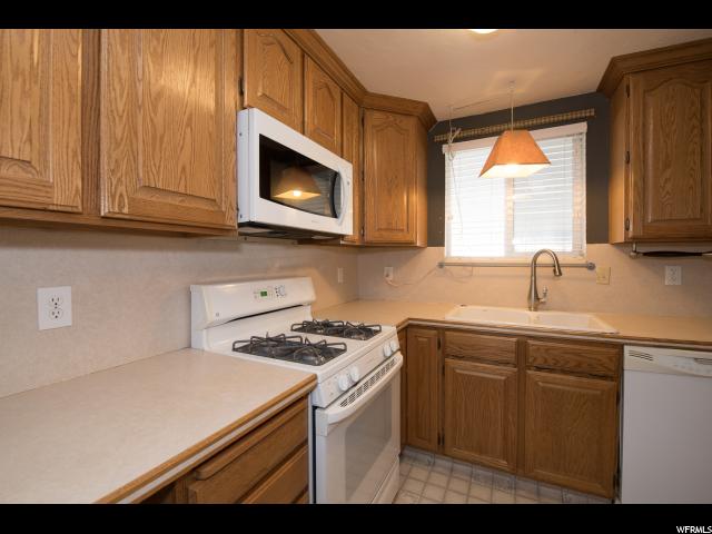577 E Pali St, Sandy, UT 84070 — photo 12