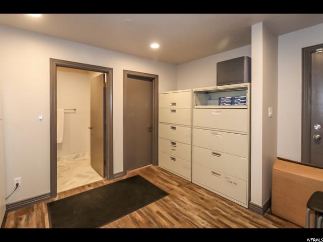 108 W Center St, Bountiful, UT 84010 — photo 12