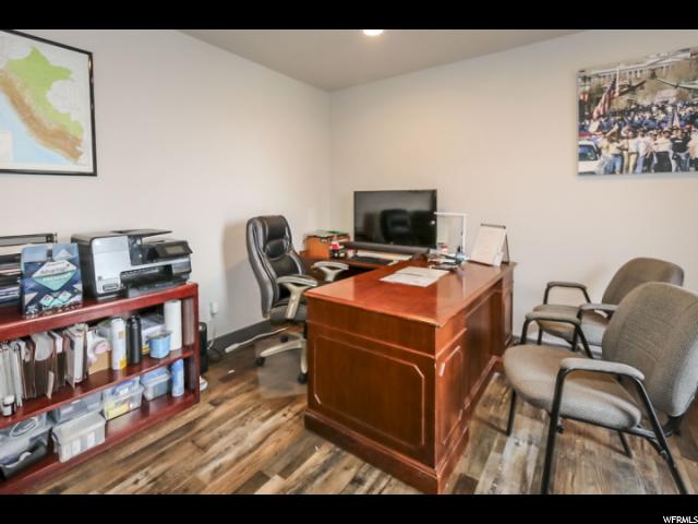 108 W Center St, Bountiful, UT 84010 — photo 6