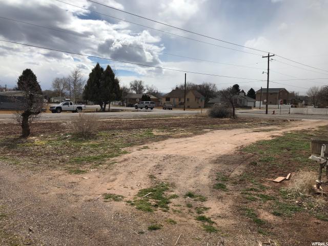 518 N 400 E, Richfield, UT 84701 — photo 2