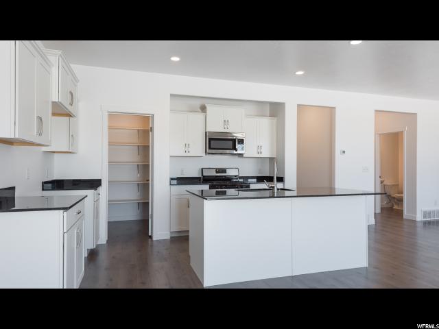948 E Mecham Ave #106, Layton, UT 84041 — photo 10