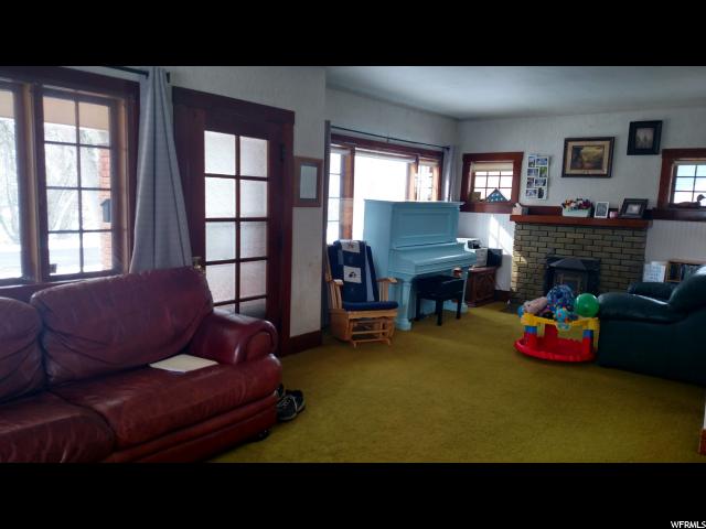 263 W Center, Smithfield, UT 84335 — photo 2