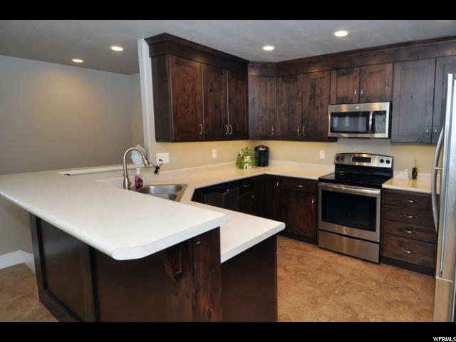 263 E 6790 S, Midvale, UT 84047 — photo 10