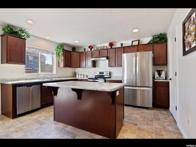 124 E 460 N, Vineyard, UT 84058 — photo 2