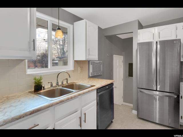 118 E 950 N, Layton, UT 84041 — photo 7