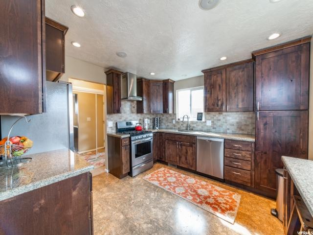 10122 S 360 E, Sandy, UT 84070 — photo 11