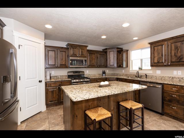 2571 W 1835 N, Clinton, UT 84015 — photo 9