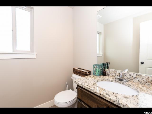 2571 W 1835 N, Clinton, UT 84015 — photo 6