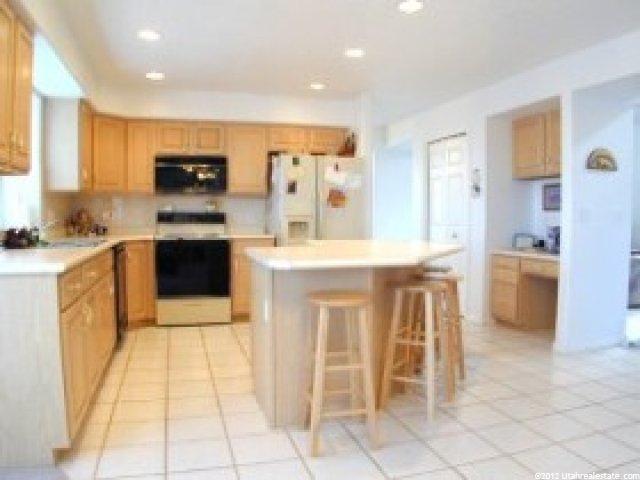 1833 N 350 E, Centerville, UT 84014 — photo 6