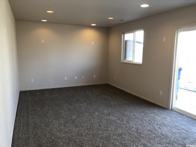 1652 N 2475 W, Clinton, UT 84015 — photo 12