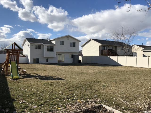 1652 N 2475 W, Clinton, UT 84015 — photo 3