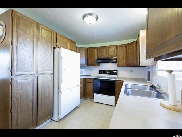 5612 S 3925 W, Roy, UT 84067 — photo 5