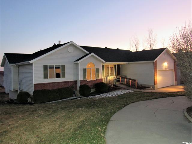313 W 3100 N, Pleasant View, UT 84414 — photo 2