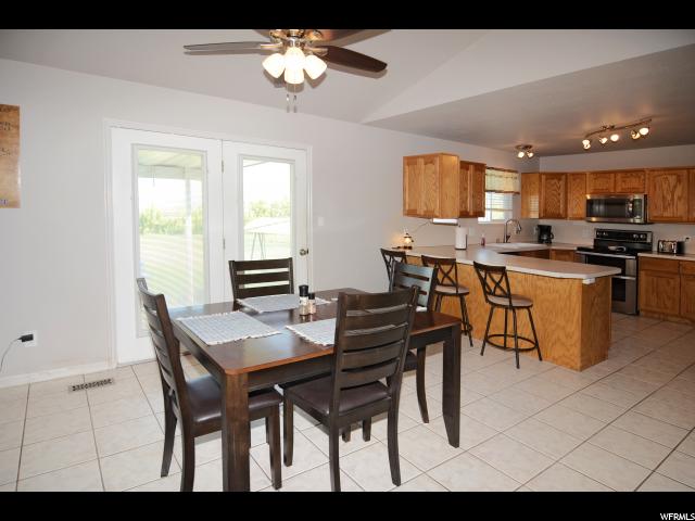 2788 W 3975, Farr West, UT 84404 — photo 4