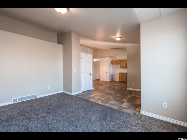 663 N 1500 W, Clinton, UT 84015 — photo 3
