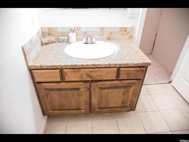 878 E 1000 S, Clearfield, UT 84015 — photo 11