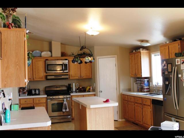 2969 S Roberts Rd, Moab, UT 84532 — photo 9