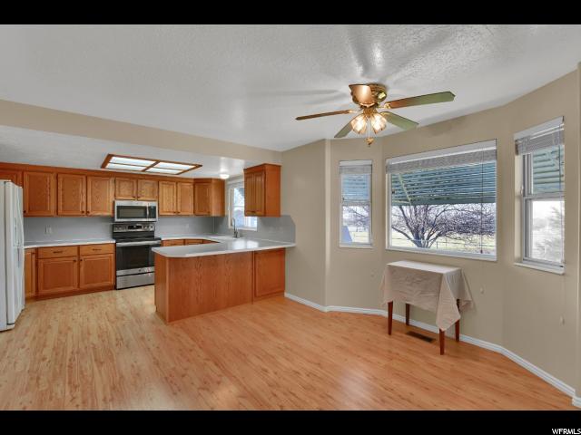 1090 E 2125 N, Layton, UT 84041 — photo 8