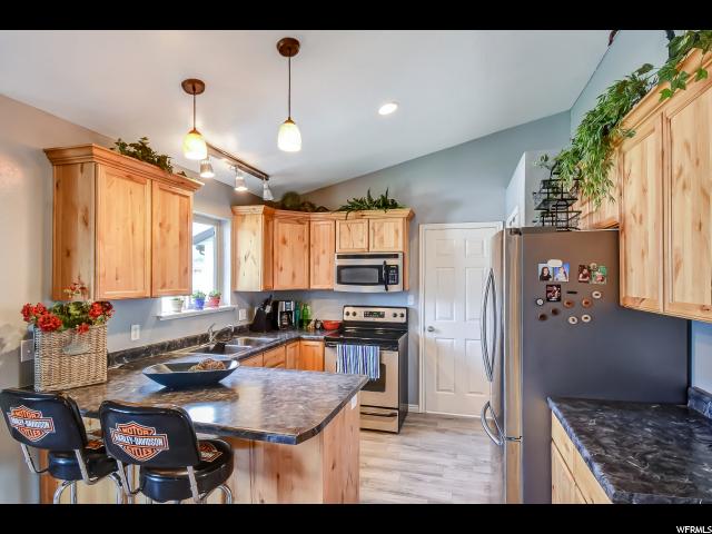 555 E Cottonwood Cir N, North Logan, UT 84341 — photo 6