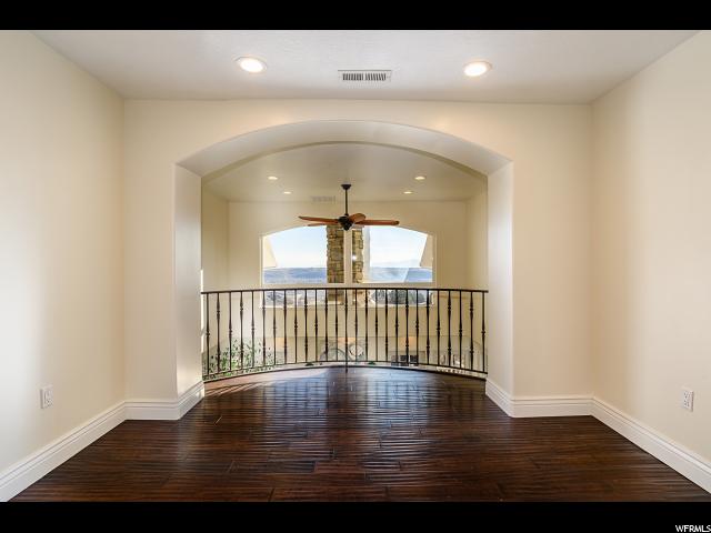 2921 E Melanie Ln S, Uintah, UT 84403 — photo 11