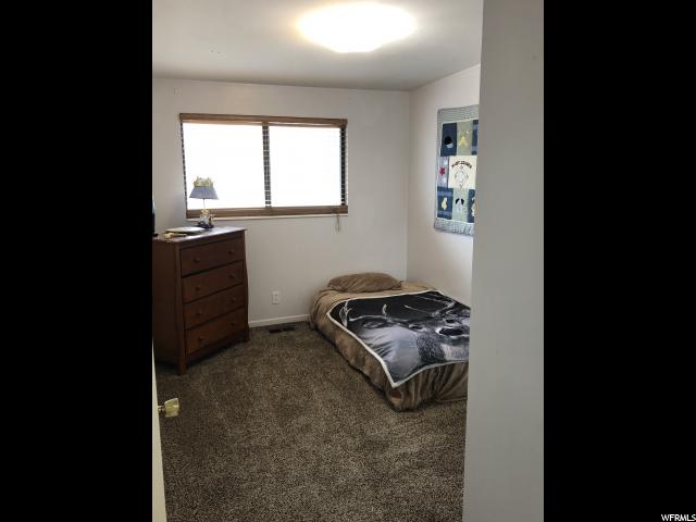 847 N Poplar Cir E, Layton, UT 84041 — photo 8
