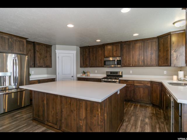 268 S 1675 E, Layton, UT 84040 — photo 9