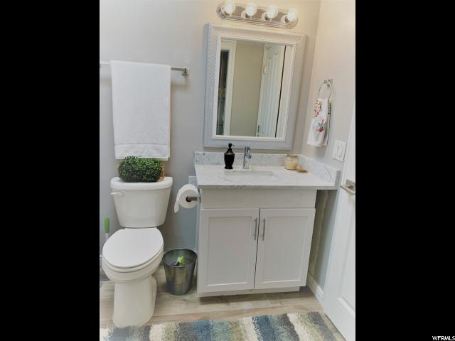 576 N Fort Ln E, Layton, UT 84041 — photo 10