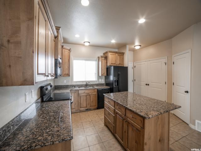 490 E 700 S ##525, Clearfield, UT 84015 — photo 6