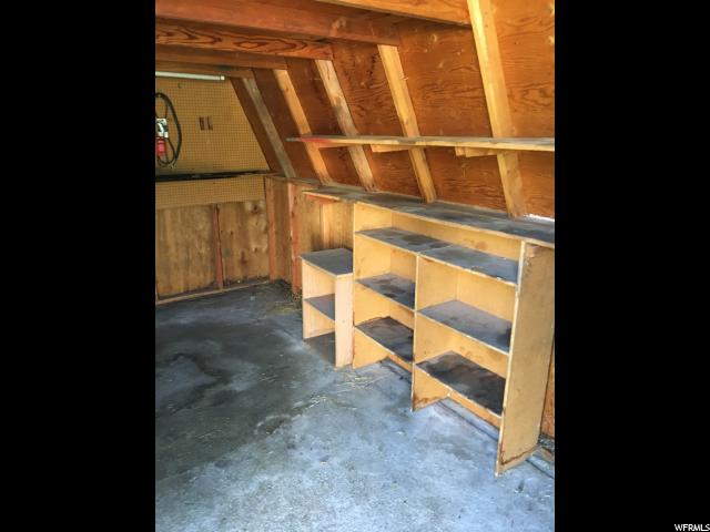205 E Larsen Ln, Harrisville, UT 84404 — photo 4