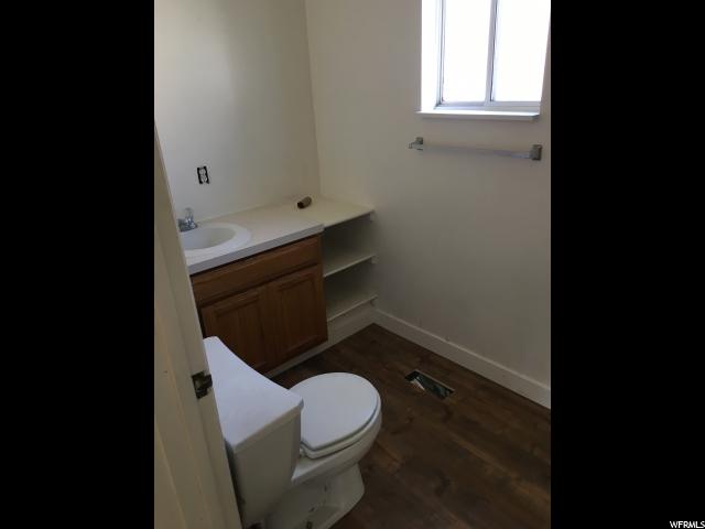 205 E Larsen Ln, Harrisville, UT 84404 — photo 6