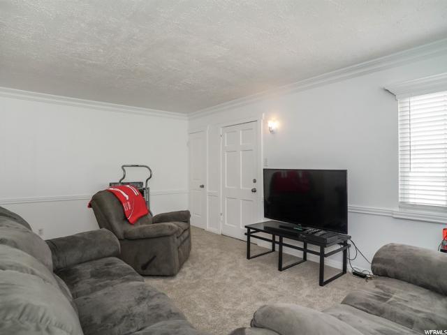126 S Ross E, Clearfield, UT 84015 — photo 6