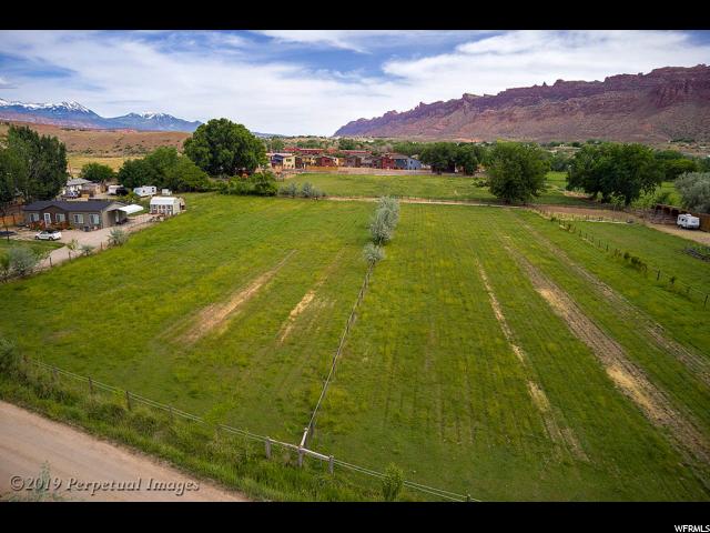 1040 E Pear Tree Ln #2, Moab, UT 84532 — photo 3