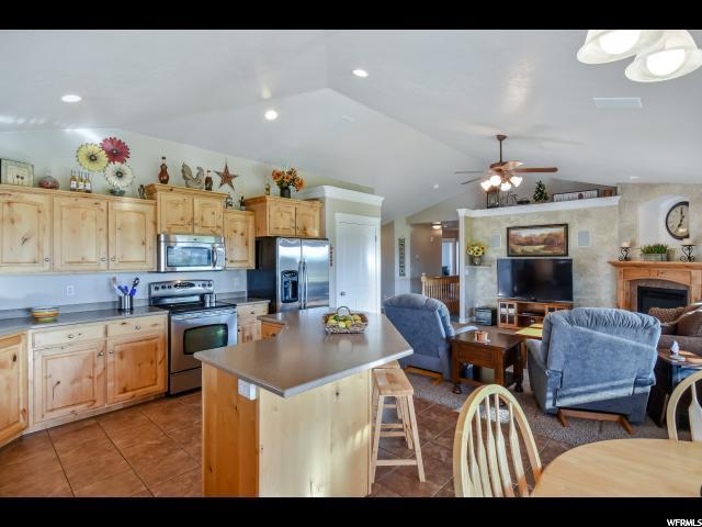 3609 Remuda Dr, Farr West, UT 84404 — photo 8