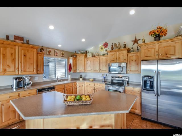 3609 Remuda Dr, Farr West, UT 84404 — photo 5