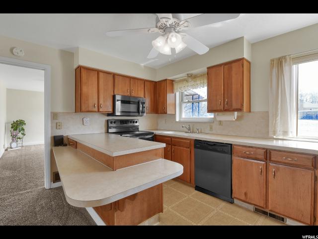 3905 S 2225 W, Roy, UT 84067 — photo 9